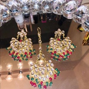 Red and green kundan set